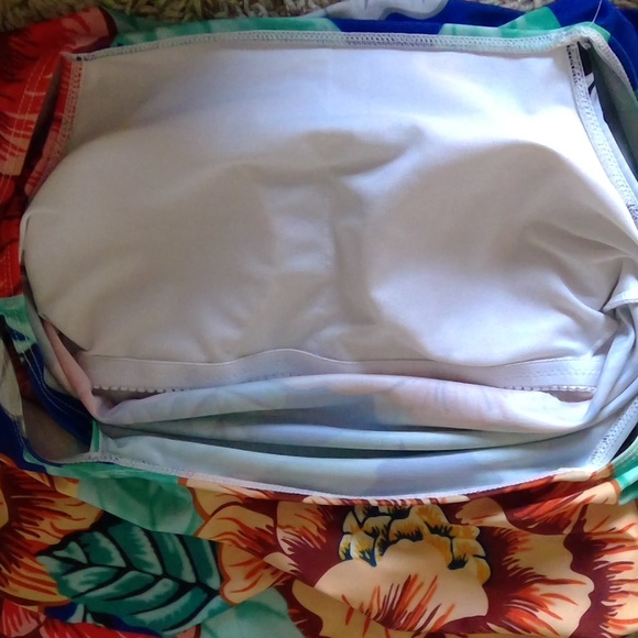 off shoulder one piece swimsuit with cups - Picture 2 of 2